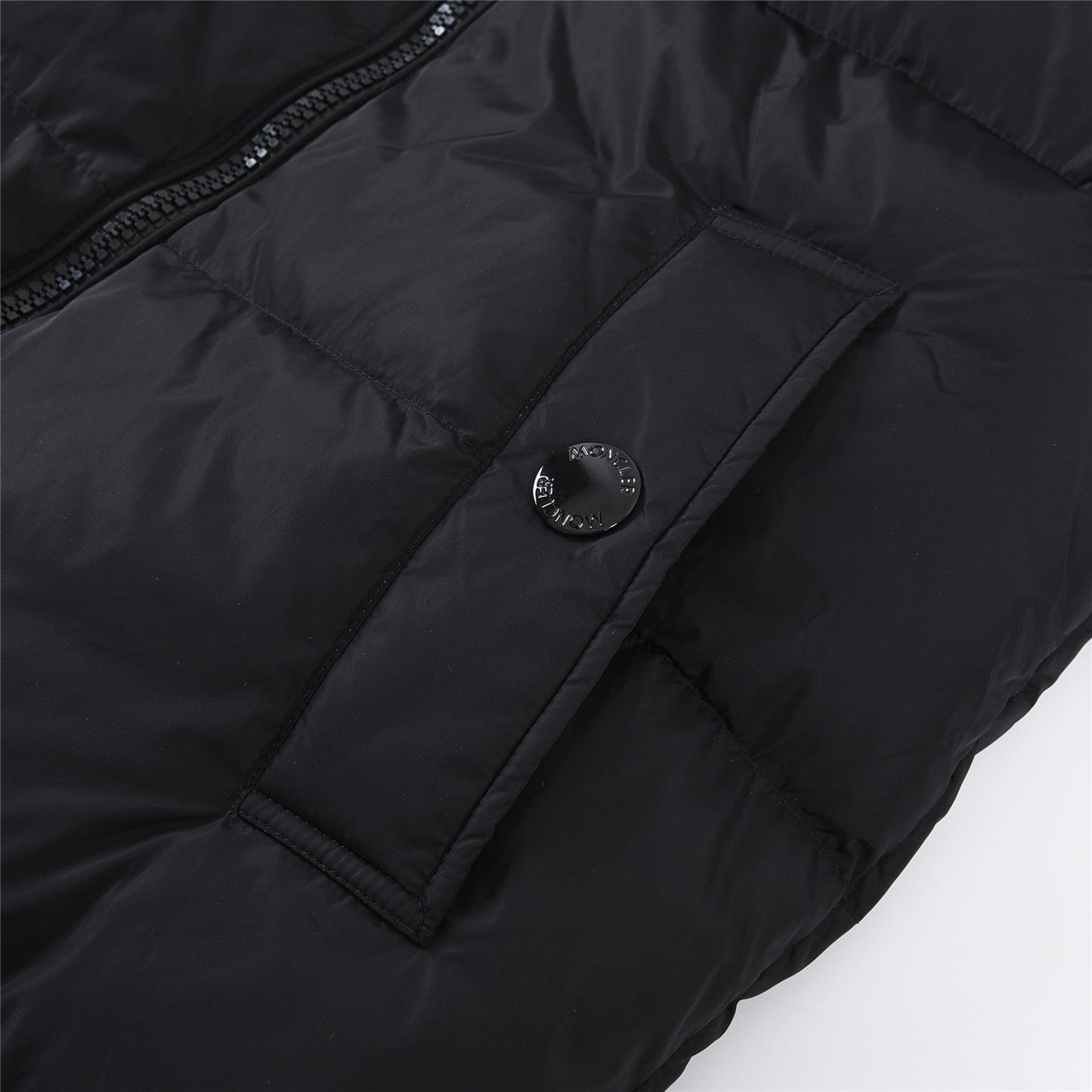 ABRIGO MONCLER